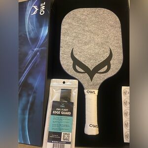 The OWL CX Pickleball Paddle (Quiet Paddle)